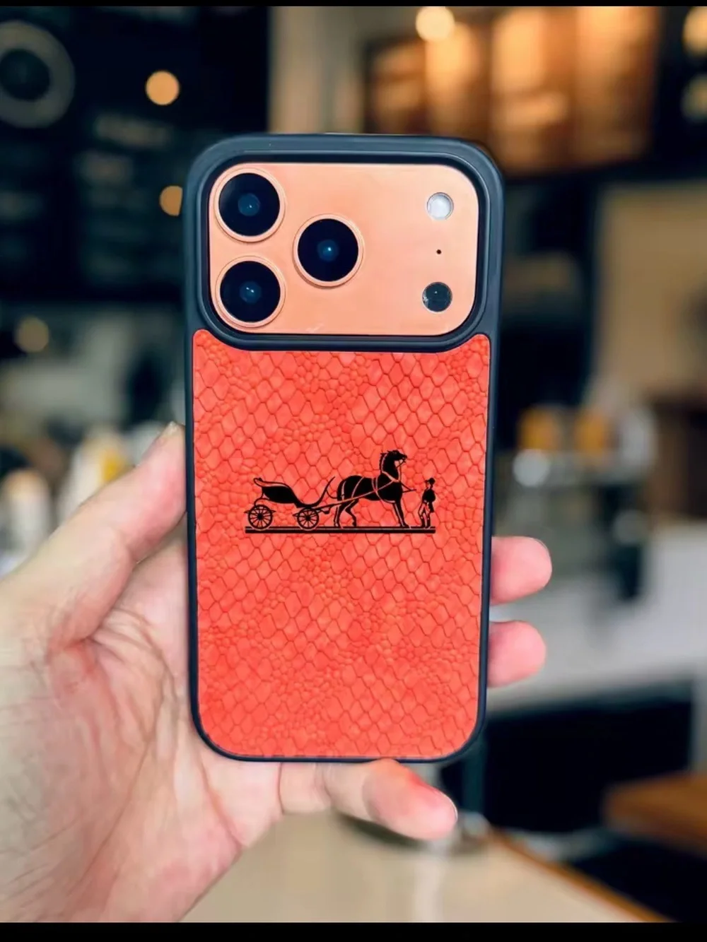 Red Textured Reptile-Pattern Phone Case with Horse Carriage I phone 17 pro max
